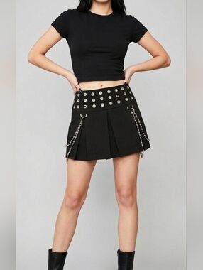 Dolls Kill Widow Grommet Pleated Black Mini Skirt Size XS Goth Coachella Baddie